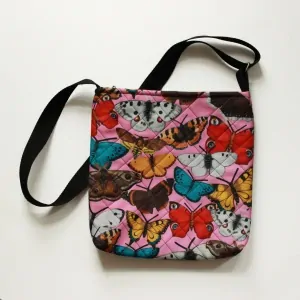 Crossbody kabelka, 28x28cm