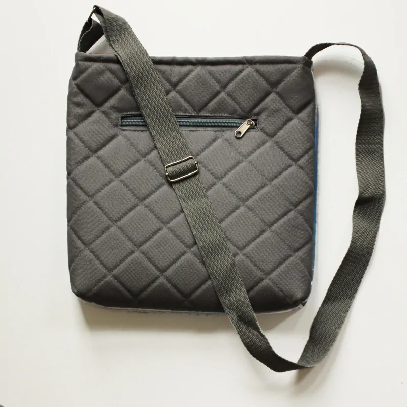 Crossbody kabelka, 28x28cm