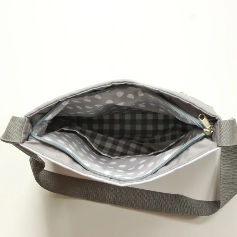 Crossbody kabelka, 28x28cm
